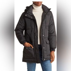 Sebby Black Hooded Puffer Coat